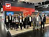 Würth Elektronik Standteam: persönlicher Kontakt im Fachgespräch