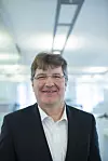 Geschäftsführer Markus Albrecht sieht die größten Innovationssprünge künftig in der Kombination von Maschinenkompetenz, Prozesswissen und Datenintelligenz.