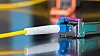 Optische Transceiver mit Glasfaserverbindungen erfordern eine robuste EMI-Abschirmung für eine zuverlässige Datenübertragung mit hoher Geschwindigkeit.