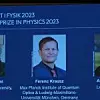 Bilder und Beschreibung der drei Gewinner des Physik-Nobelpreises 2023 für Physik. Pierre Agostini von der Ohio State University (USA), Ferenc Krausz, Direktor am Max-Planck-Institut für Quantenoptik und Professor an der Ludwig-Maximilians-Universität München (LMU) zbd Anne L’Huillier von der Universität Lund (Schweden)