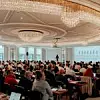 Volles Haus im Bonner Maritim Hotel: 160 Teilnehmer hatten sich versammelt, um über die Situation, Herausforderungen und Lösungen der EMS- und PCB-Industrie zu diskutieren.