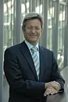 Elmar Frickenstein, Bereichsleiter E/E und Fahrerlebnisplatz bei der BMW AG