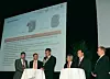 Die E/E-Chefs in Ludwigsburg (v.l.n.r.): Volker Wilhelmi (Daimler), Uwe Michael (Porsche), Dr. Volkmar Tanneberger (Volkswagen), Elmar Frickenstein (BMW), Ricky Hudi (Audi) und Dr. Burkhard Milke (Opel/GM).