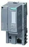 Das skalierbare Peripheriesystem Simatic ET 200SP beherrscht mit dem MultiFeldbus-Interfacemodul die global wesentlichen Ethernet-basierenden Feldbusprotokolle: Profinet, EtherNet/IP und Modbus TCP.