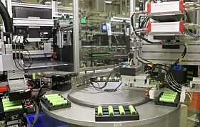Nach dem Eigenverwaltungsverfahren der BMZ Holding GmbH und der BMZ Germany GmbH übernahm die Beteiligungsgesellschaft SKion am 25. Februar 2026 wesentliche Geschäftsteile des Batterieherstellers. Das Geschäft wird unter anderem durch die neue BMZ Battery Solutions Germany GmbH fortgeführt. Nach Angaben von SKion konnten 207 Beschäftigte in Deutschland weiterbeschäftigt werden. Die neu gegründeten Gesellschaften sind keine Rechtsnachfolger der insolventen BMZ-Gesellschaften.