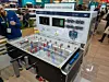 Kick it like a robot: Am Stand von STMicroelectronics konnten Tischkicker-Afficionados (und alle die etwas Abwechslung vom Messealltag brauchten) gegen einen Kickerbot antreten und versuchen, ihn zu besiegen, was gar nicht so einfach war. Der KI-gesteuerte Tischfußball-Roboter ist ausgestatt Hochgeschwindigkeitskamera, STM32-Mikrocontrollern und EtherCAT-gesteuerten BLDC-Motoren.