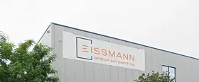 Eissmann Automotive Logo am Firmengebäude