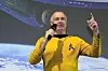 Dr. Hubert Zitt von der Hochschule Kaiserslautern hält einen Vortrag im Startrek-Outfit