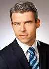 Rudolf Hausladen ist euer CEO von Erni International.
